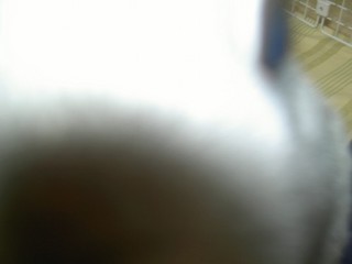 髪の毛食べないで・・・